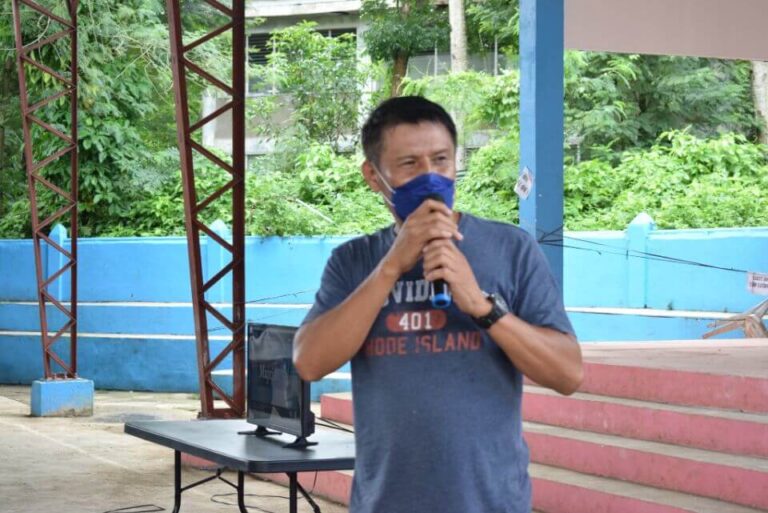 CENECO Conducts “Pulong-pulong Sa Barangay”