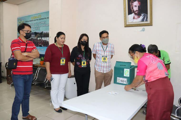 CENECO PROCLAIMS RE-ELECTED DIRECTOR FOR BACOLOD WEST